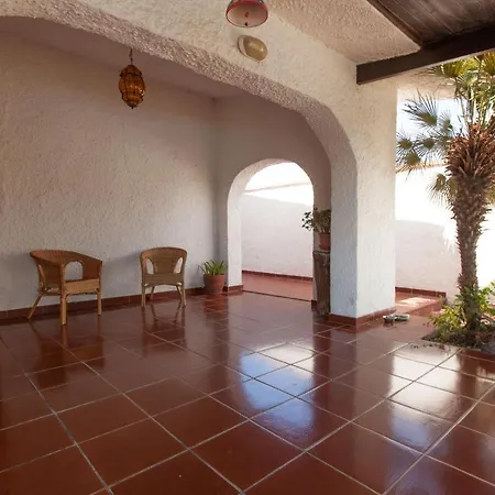 Paolina, Private Pool, Large Shady Patio, Bbq *