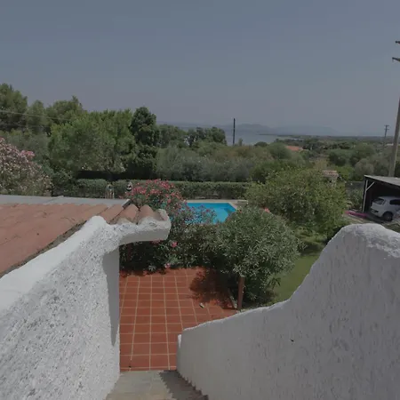 Paolina, Private Pool, Large Shady Patio, Bbq Villa Calasetta