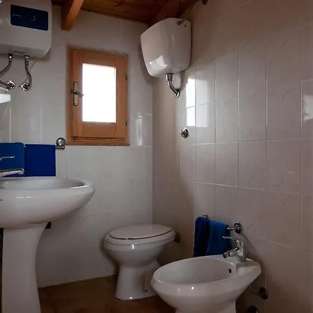Paolina, Private Pool, Large Shady Patio, Bbq